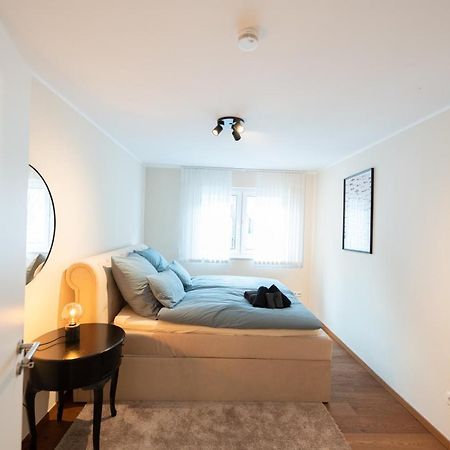 -Zentrale Wohnung-Balkon-Desingerkueche- Bielefeld Extérieur photo